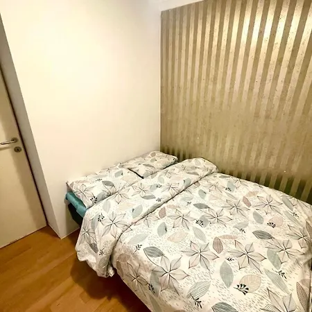 Center 34 公寓 波德戈里察