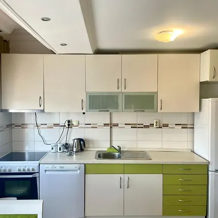 Center 34 波德戈里察